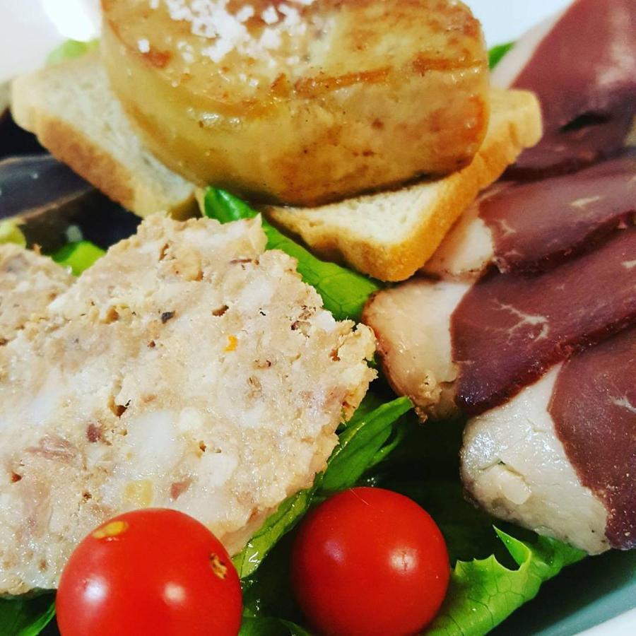 Morlaas Hotel Restaurant Le Bourgneuf מראה חיצוני תמונה