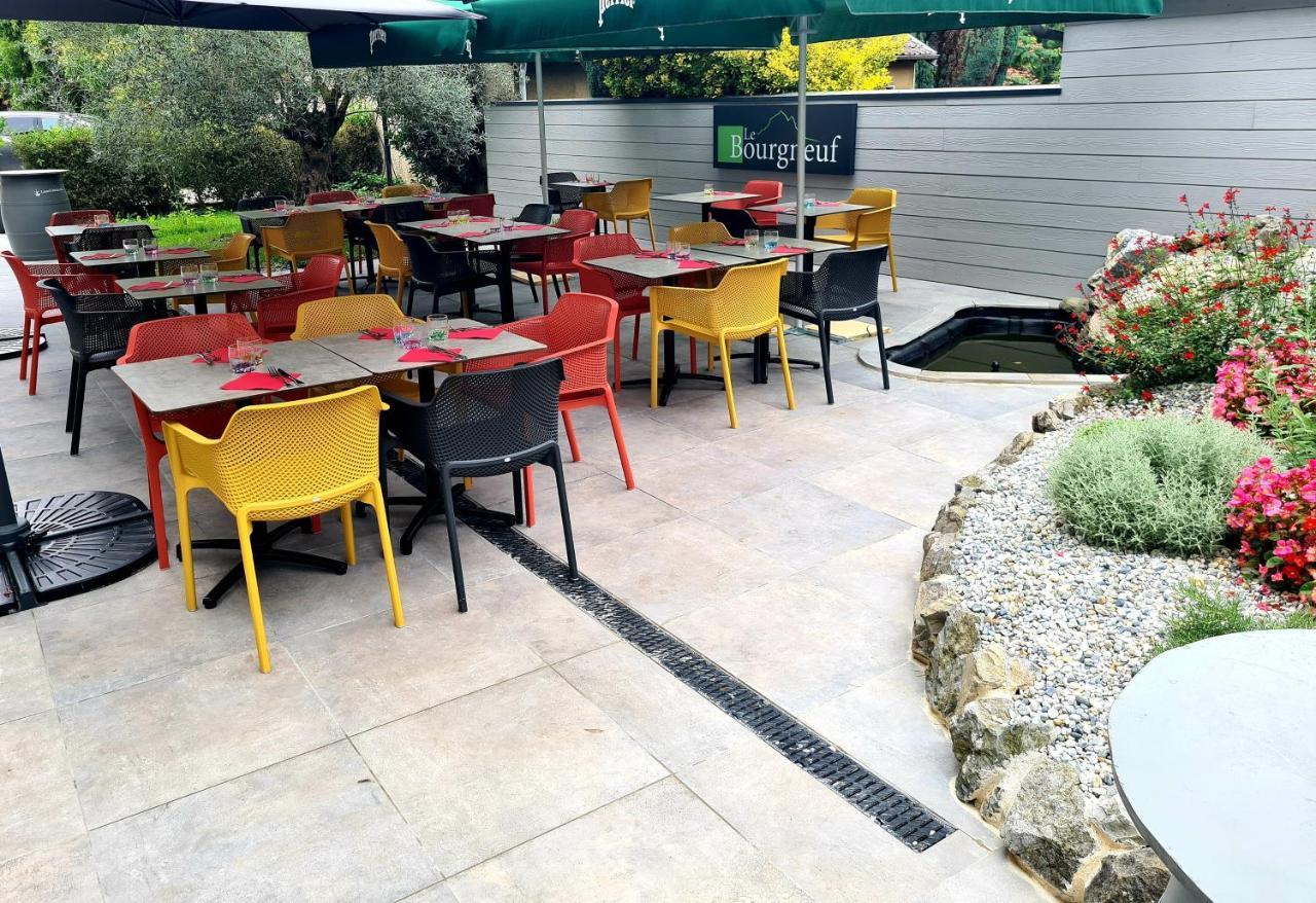 Morlaas Hotel Restaurant Le Bourgneuf מראה חיצוני תמונה